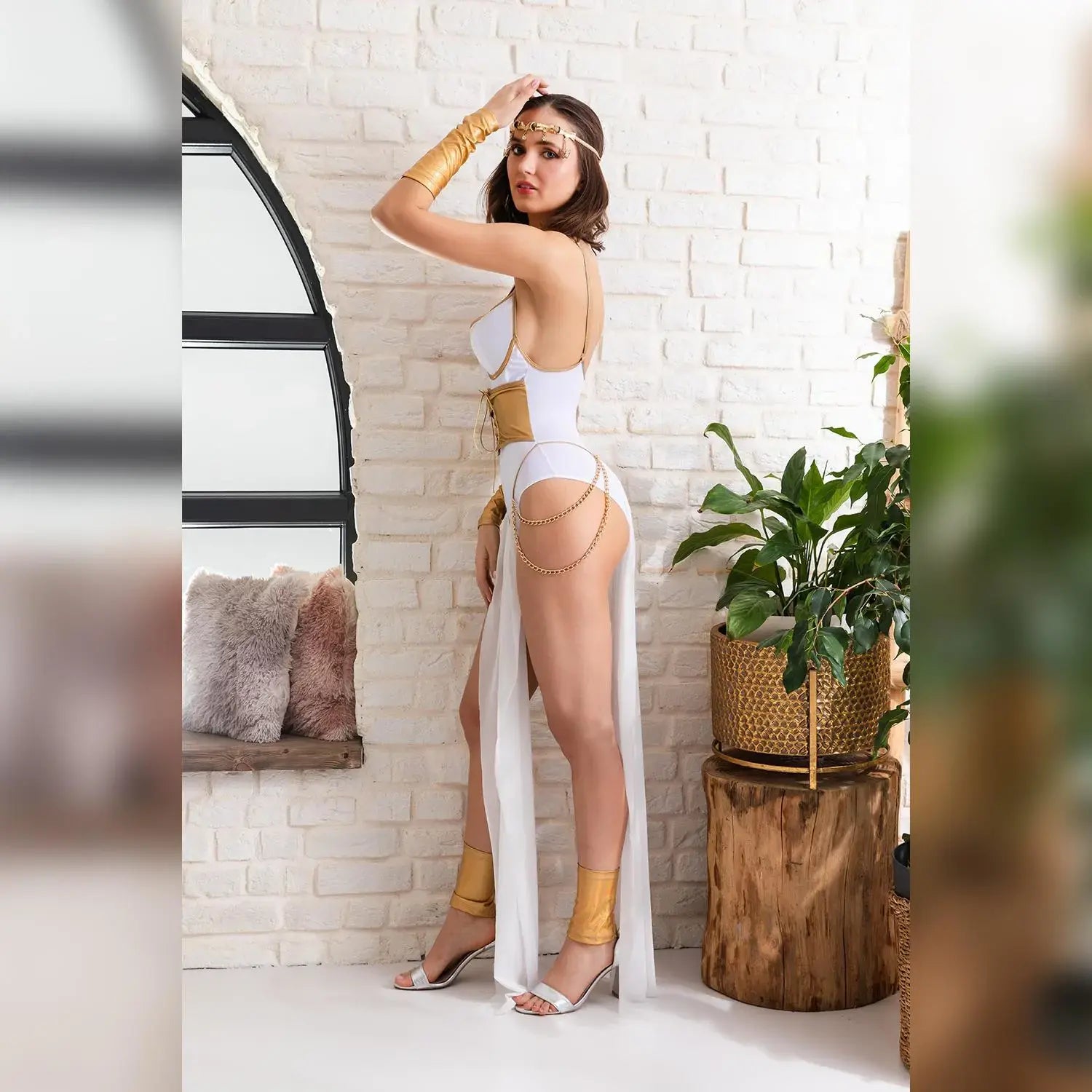 Fantezi Altın Varaklı Dansöz Kostümü Beyaz