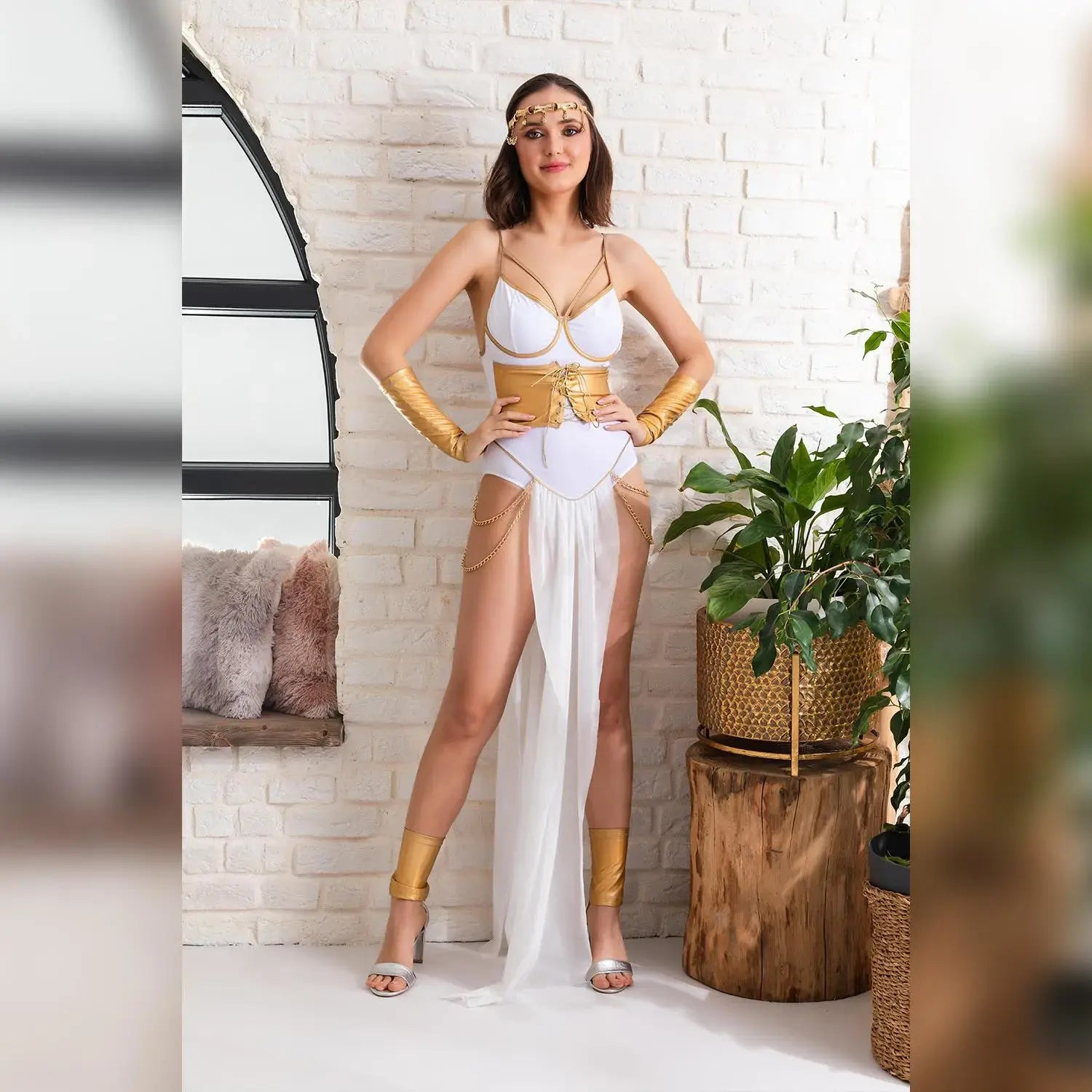 Fantezi Altın Varaklı Dansöz Kostümü Beyaz